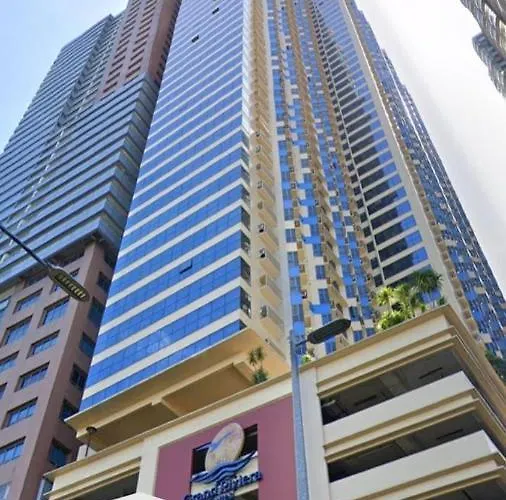 Cozy Near Us Embassyermita Manila/ Roxas Blvd/ Dolomite