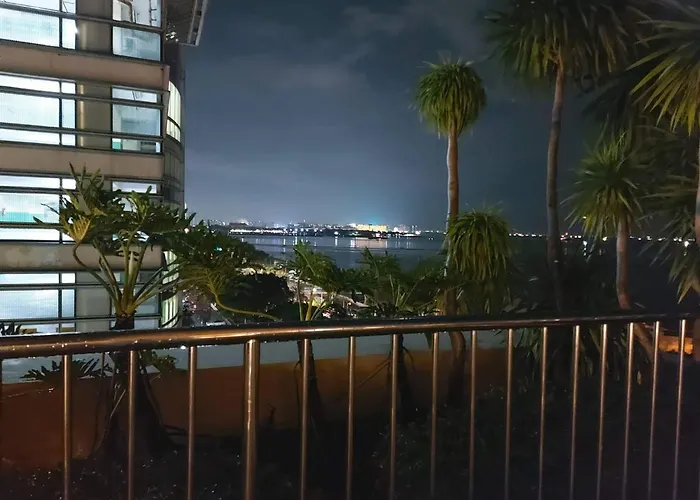 Cozy Near Us Embassyermita Manila/ Roxas Blvd/ Dolomite